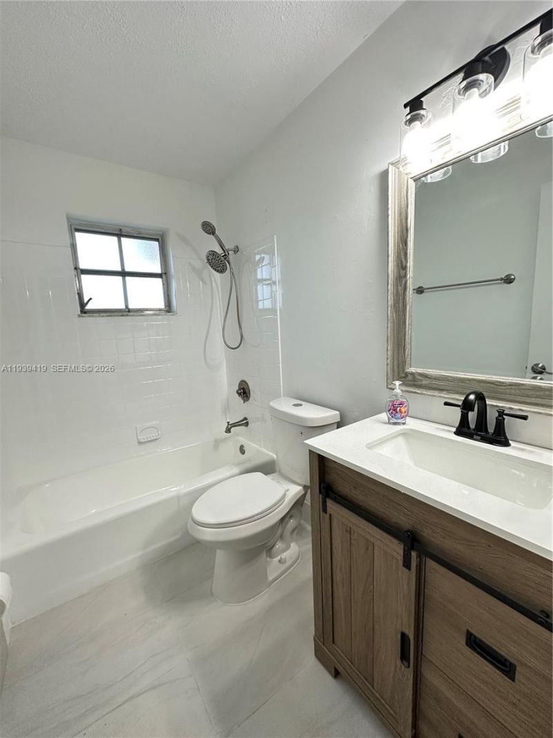 6825 NW 30th Ave, Unit 6C, Fort Lauderdale, FL 33309 Photo