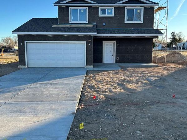 738 S Wolcott Dr, Pueblo West, CO 81007