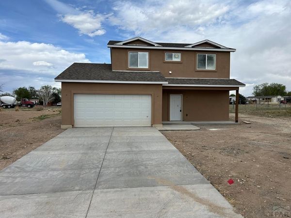 738 S Wolcott Dr, Pueblo West, CO 81007