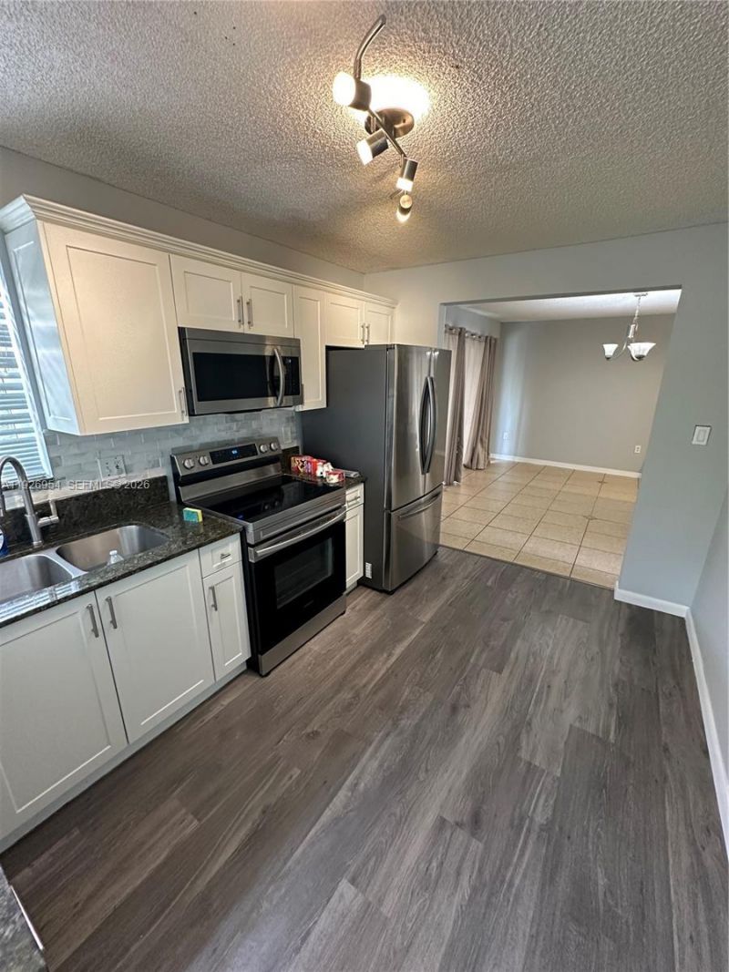 22316 SW 99th Ave, Cutler Bay, FL 33190 Photo