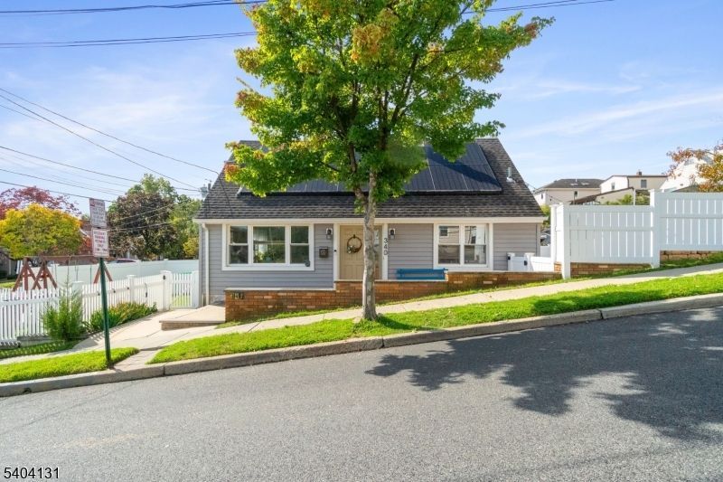 340 Marsan Dr, Carlstadt, NJ 07072 Main Photo