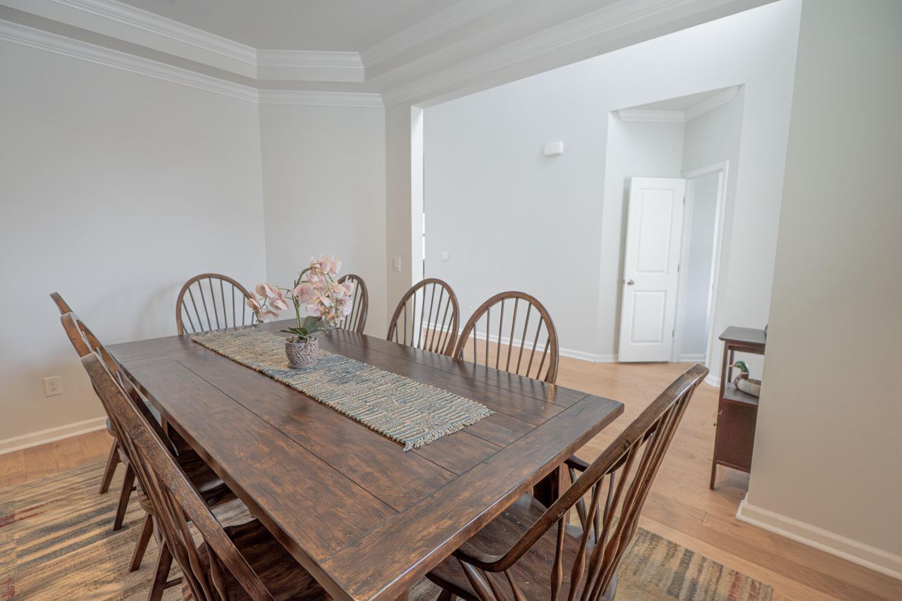 412 Oak View Way Photo 12