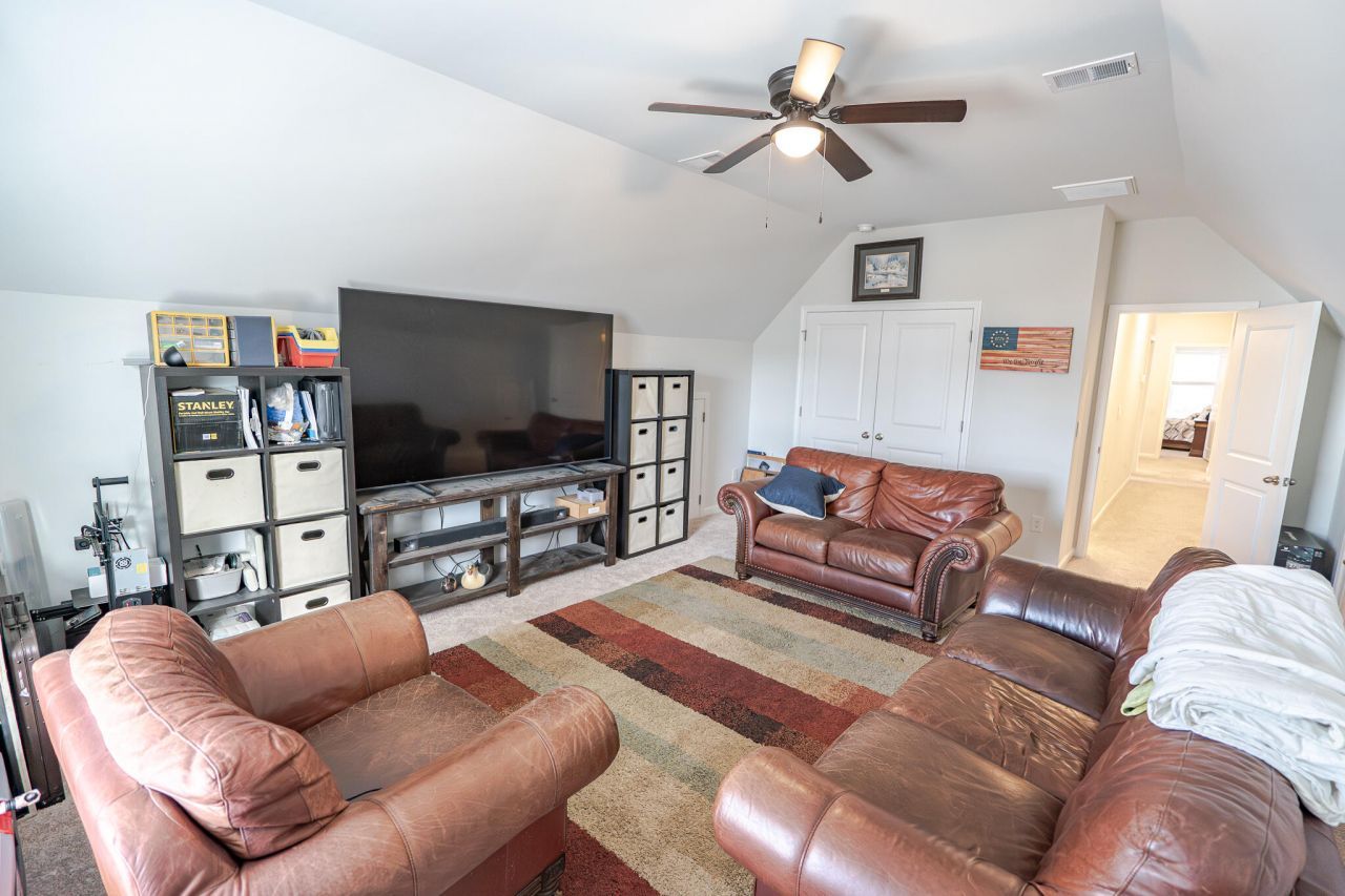 412 Oak View Way Photo 42