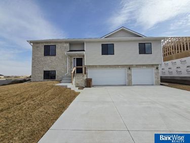 14941 Werner Street, Waverly, NE 68462