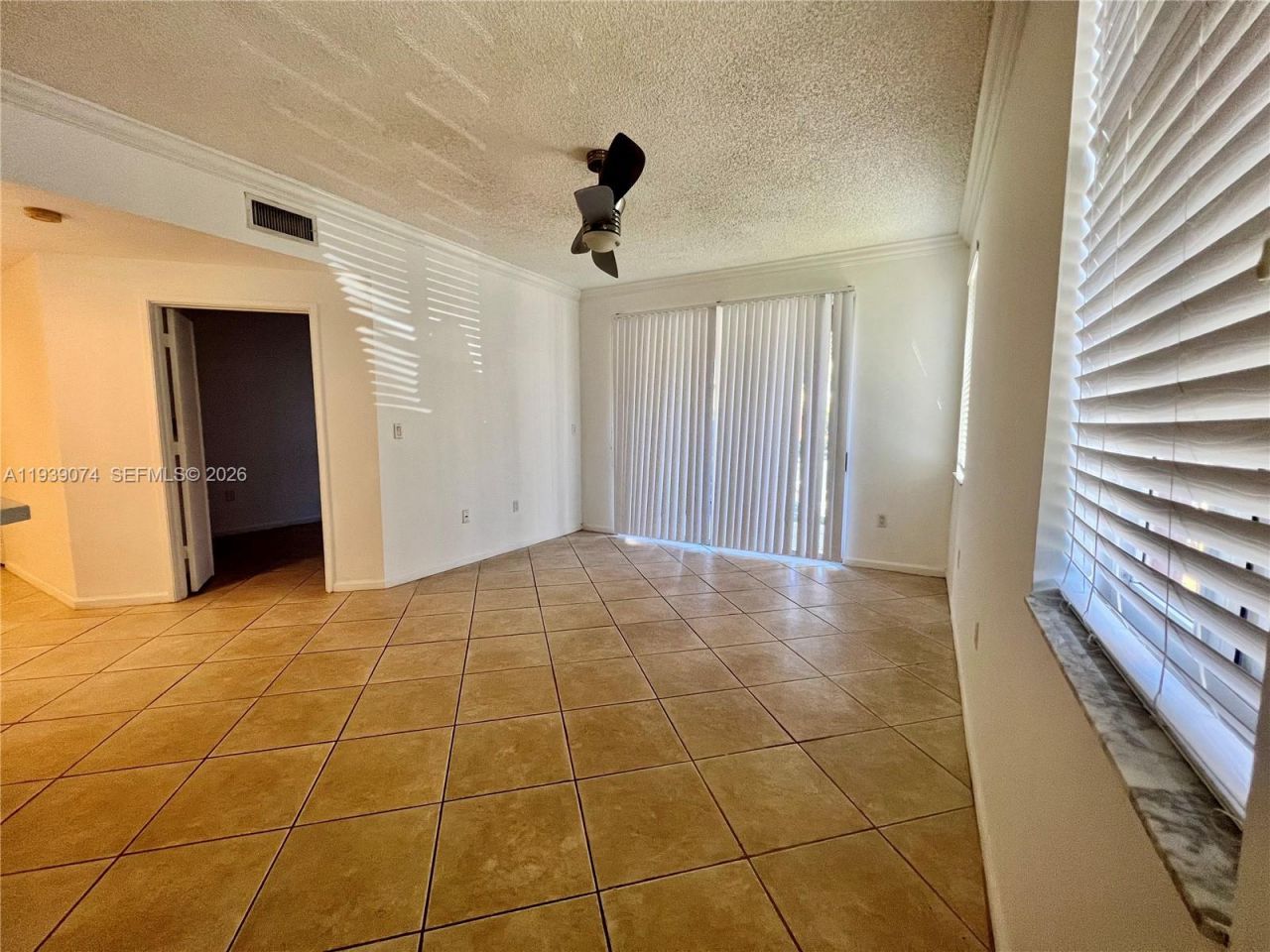 1000 Scotia Dr, Unit 101, Hypoluxo, FL 33462 Photo