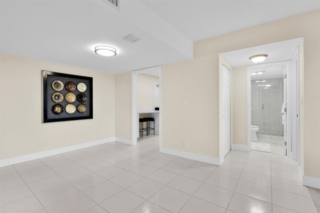 10777 W Sample Road, Unit 711, Coral Springs, FL 33065 Photo