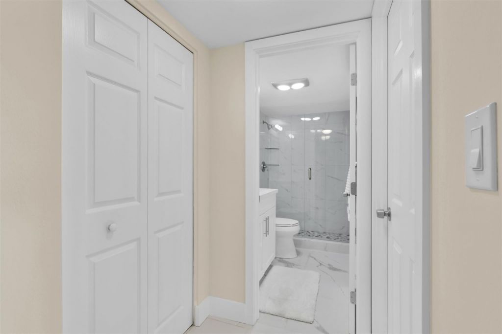 10777 W Sample Road, Unit 711, Coral Springs, FL 33065 Photo