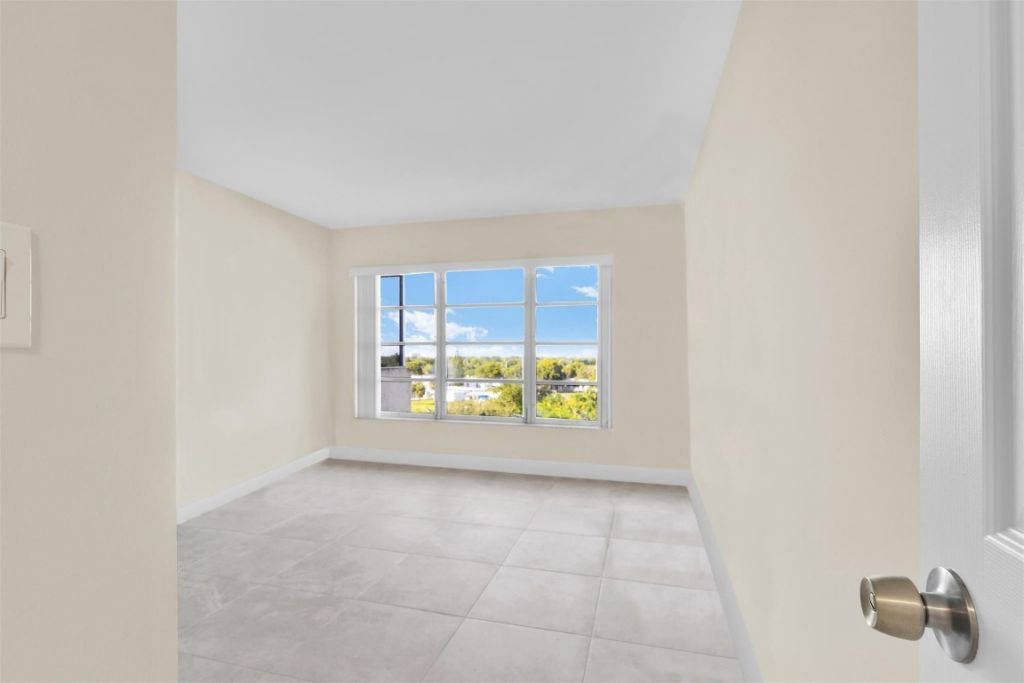 10777 W Sample Road, Unit 711, Coral Springs, FL 33065 Photo