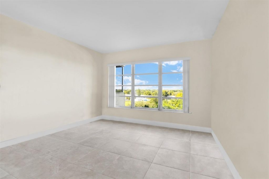 10777 W Sample Road, Unit 711, Coral Springs, FL 33065 Photo