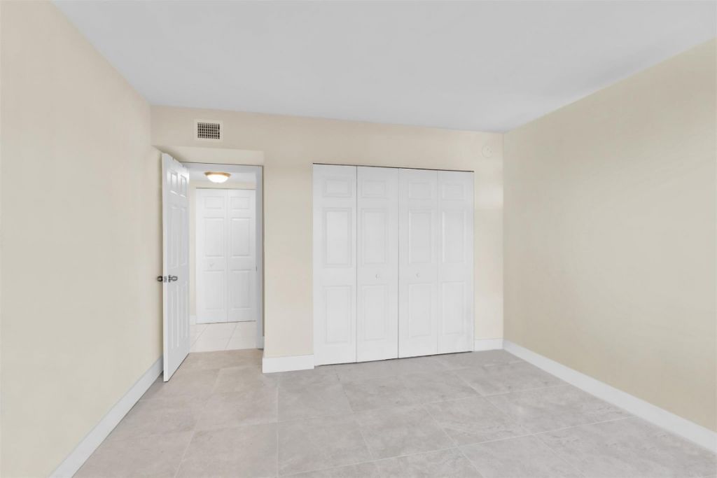 10777 W Sample Road, Unit 711, Coral Springs, FL 33065 Photo