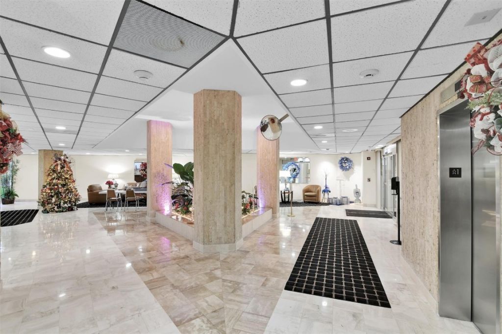 10777 W Sample Road, Unit 711, Coral Springs, FL 33065 Photo