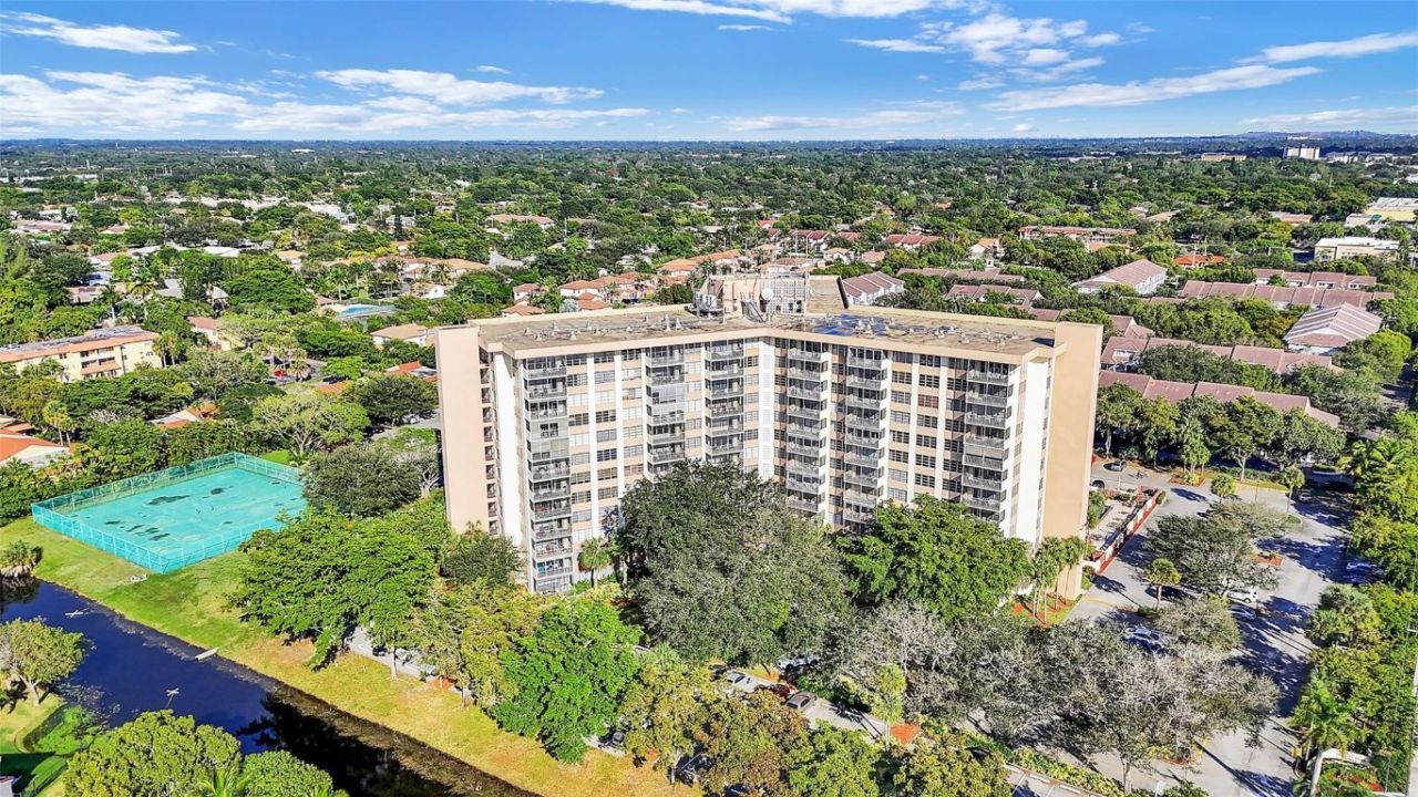 10777 W Sample Road, Unit 711, Coral Springs, FL 33065 Photo