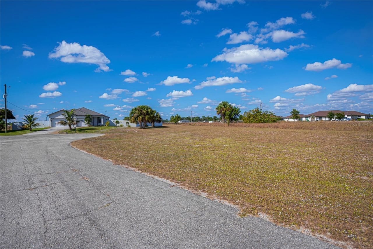 7004 Cameo Court, Labelle, FL 33935 Photo