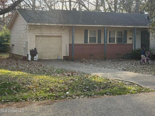 841 Winn Street, Jackson, MS 39204