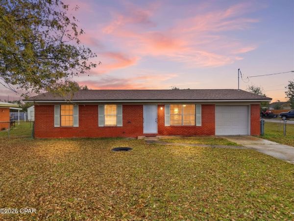 1419 Virginia Avenue, Lynn Haven, FL 32444