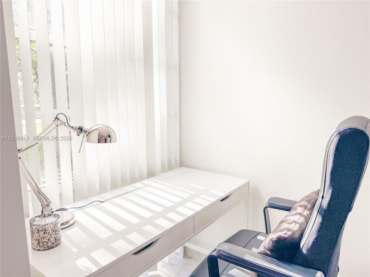 3301 N Country Club Dr, Unit 104, Aventura, FL 33180 Photo