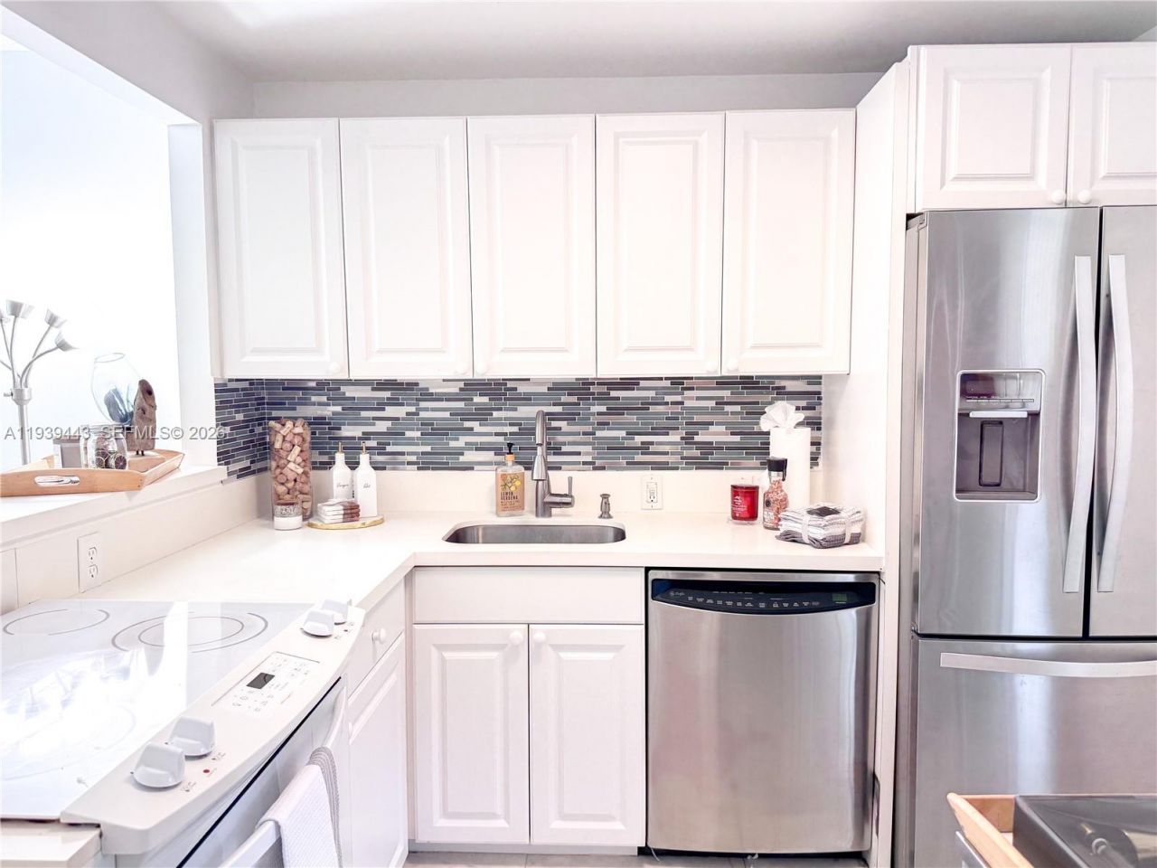 3301 N Country Club Dr, Unit 104, Aventura, FL 33180 Photo