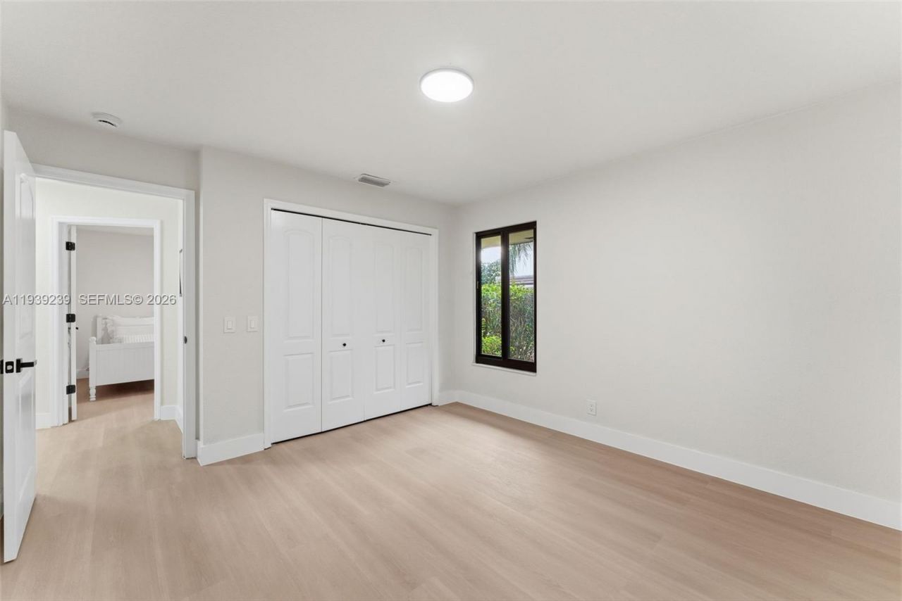 2 Dunbar Rd , Palm Beach Gardens, FL 33418 Photo