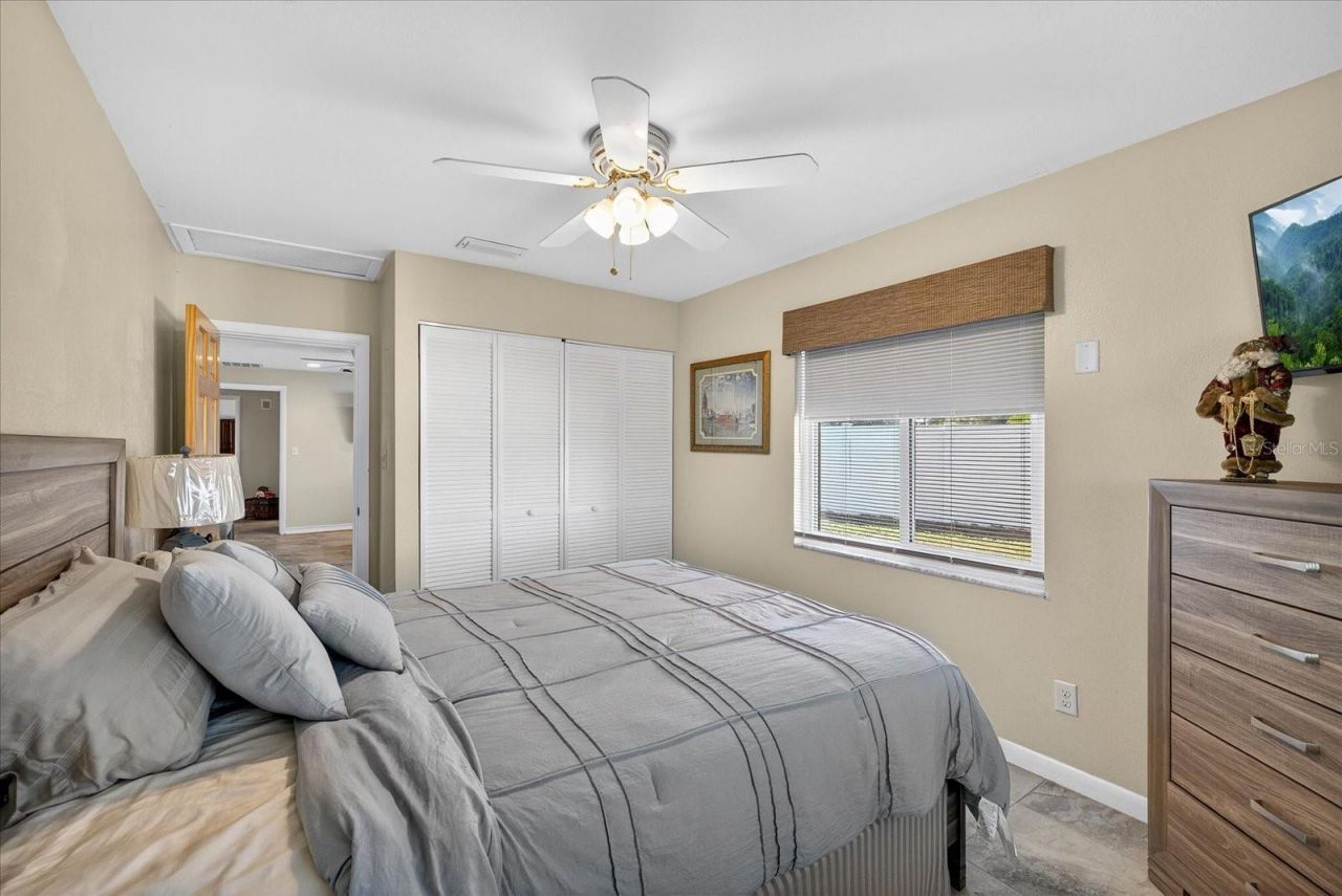 853 Seacrest Drive, Largo, FL 33771 Photo