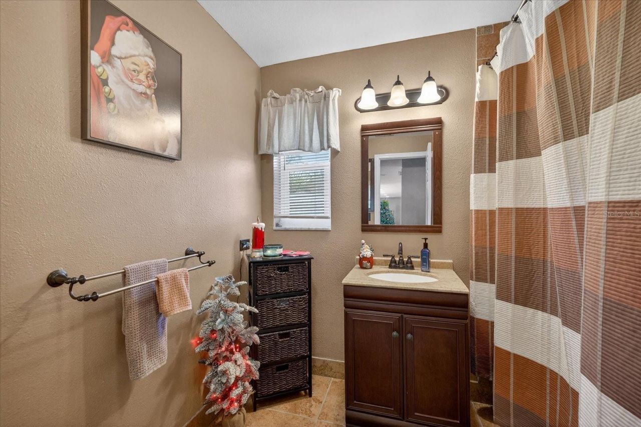 853 Seacrest Drive, Largo, FL 33771 Photo