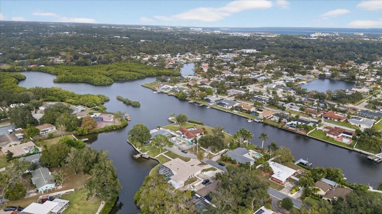 853 Seacrest Drive, Largo, FL 33771 Photo