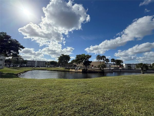 8100 Sunrise Lakes Blvd , Unit 109, Sunrise, FL 33322