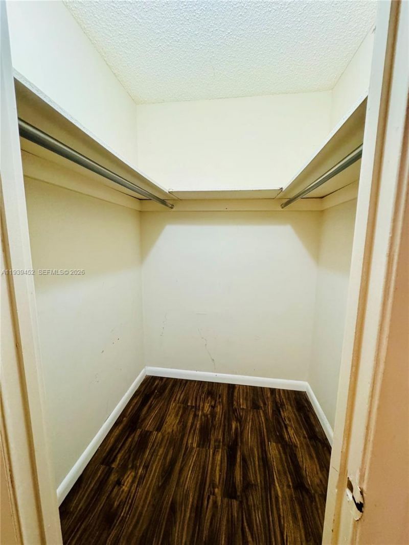 18021 Biscayne Blvd, Unit 304, Aventura, FL 33160 Photo