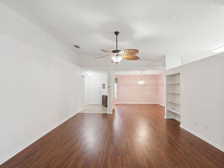 6144 Alexandria Circle, Fort Pierce, FL 34982