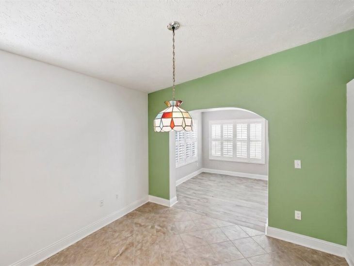 6144 Alexandria Circle, Fort Pierce, FL 34982