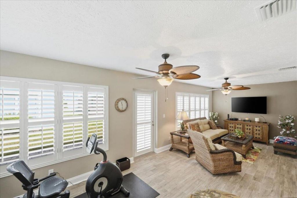 6144 Alexandria Circle, Fort Pierce, FL 34982 Photo