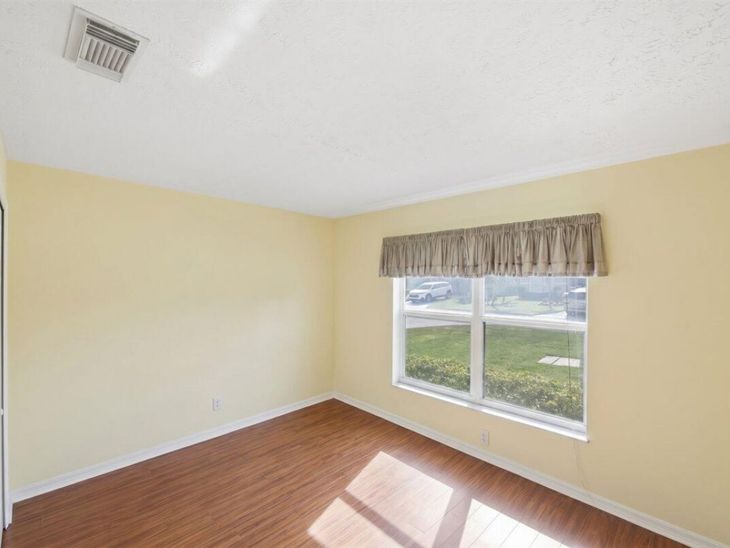 6144 Alexandria Circle, Fort Pierce, FL 34982