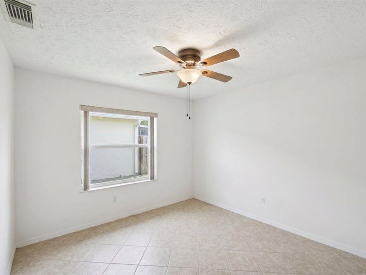 6144 Alexandria Circle, Fort Pierce, FL 34982