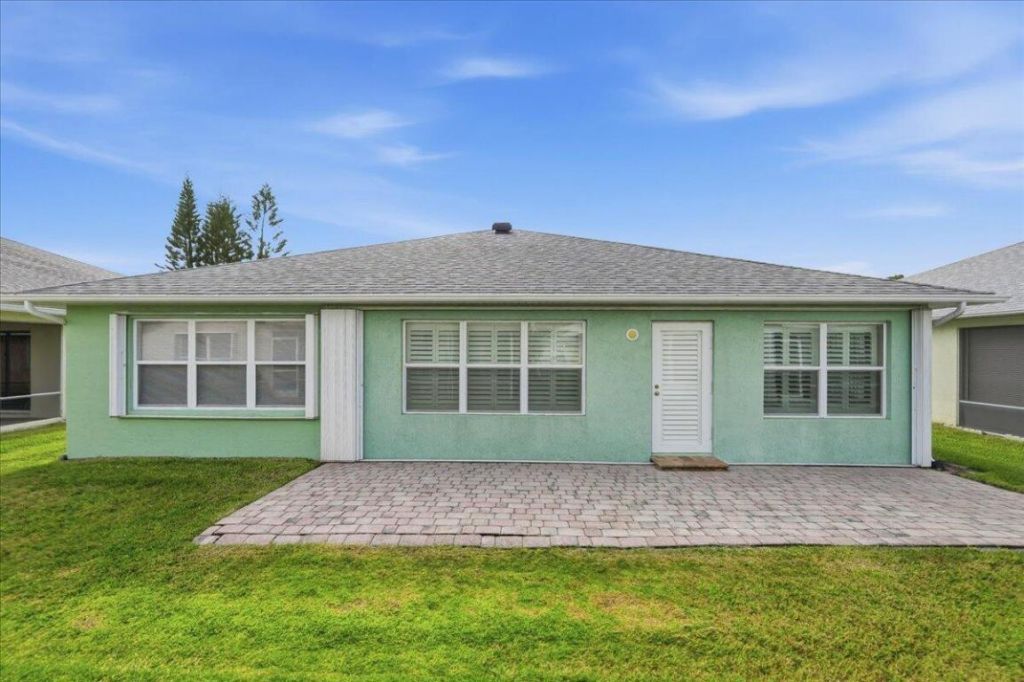 6144 Alexandria Circle, Fort Pierce, FL 34982 Photo
