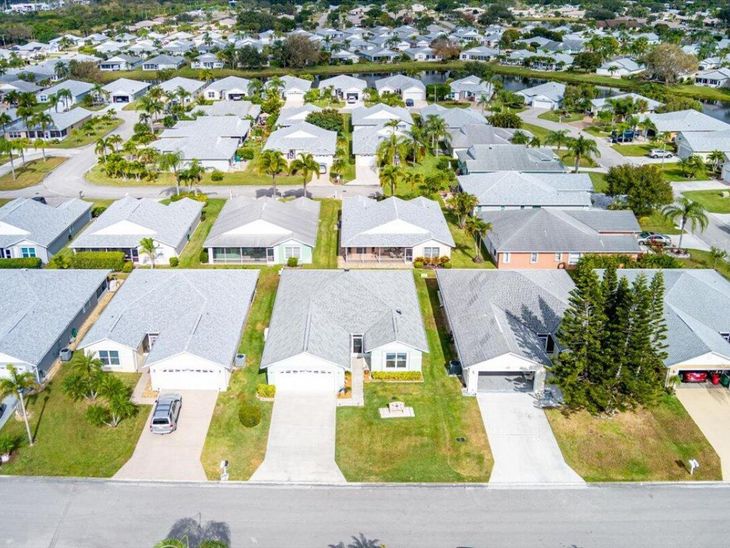 6144 Alexandria Circle, Fort Pierce, FL 34982