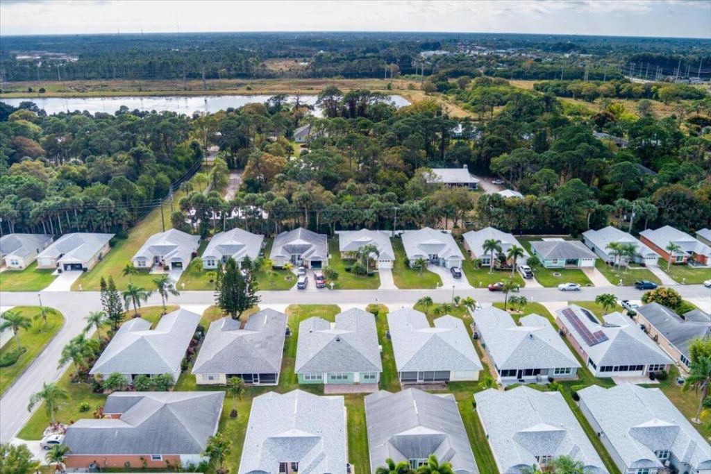 6144 Alexandria Circle, Fort Pierce, FL 34982 Photo