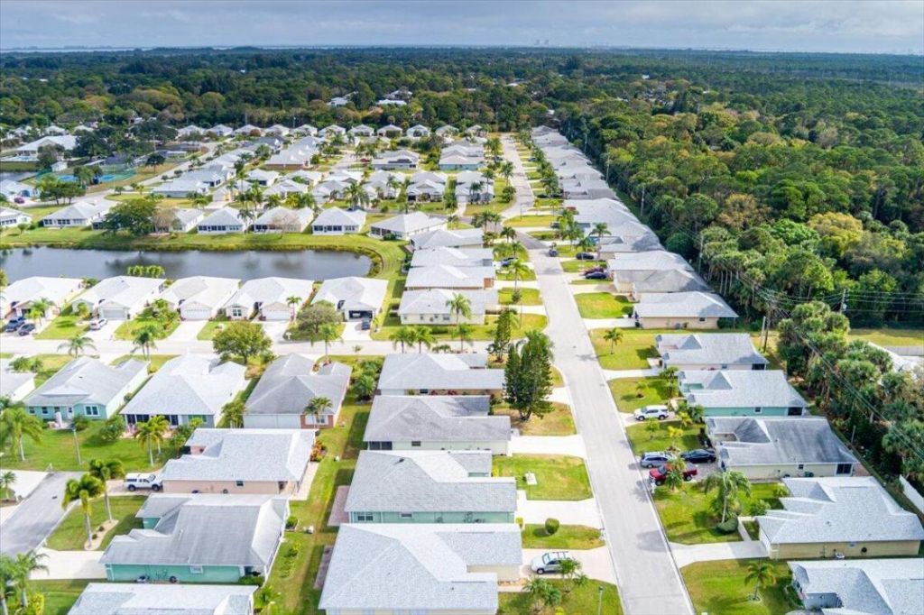 6144 Alexandria Circle, Fort Pierce, FL 34982 Photo