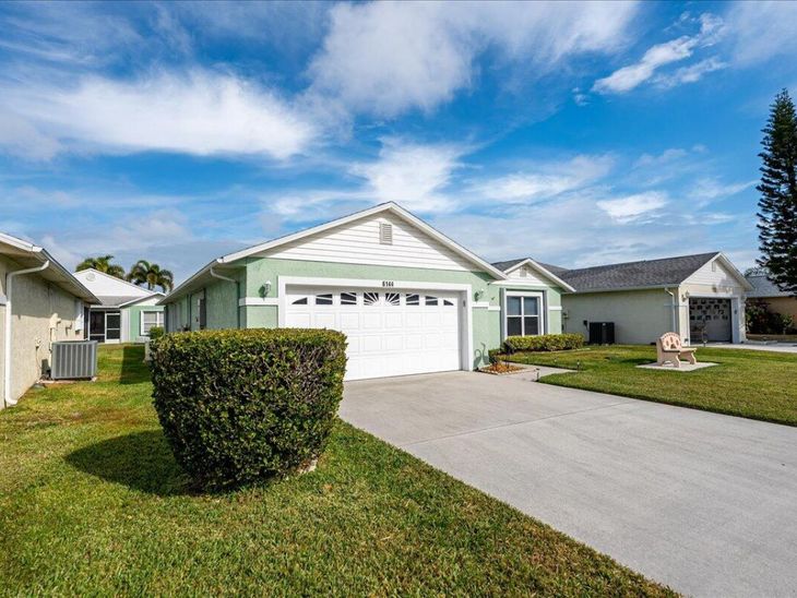 6144 Alexandria Circle, Fort Pierce, FL 34982