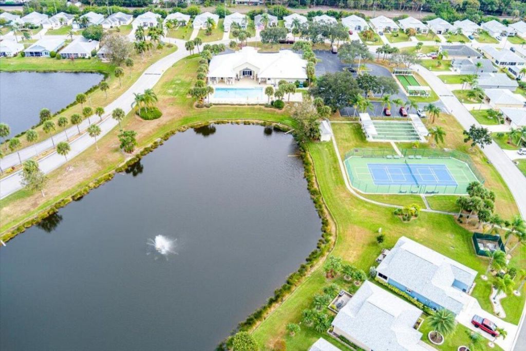 6144 Alexandria Circle, Fort Pierce, FL 34982 Photo