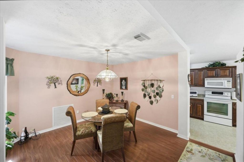 6144 Alexandria Circle, Fort Pierce, FL 34982 Photo