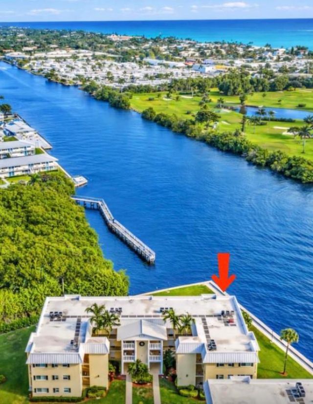 1 Colonial Club Drive, Unit 304, Boynton Beach, FL 33435 Photo