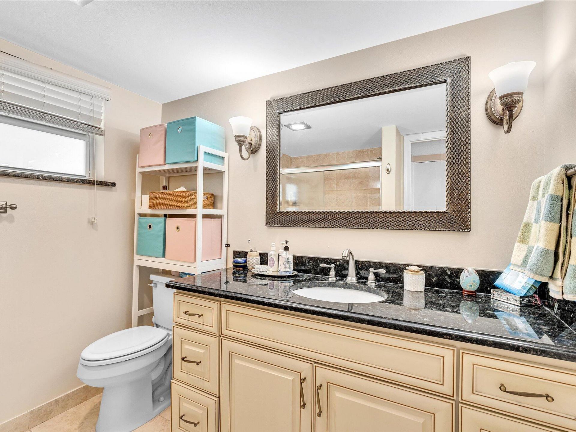 1 Colonial Club Drive, Unit 304, Boynton Beach, FL 33435 Photo