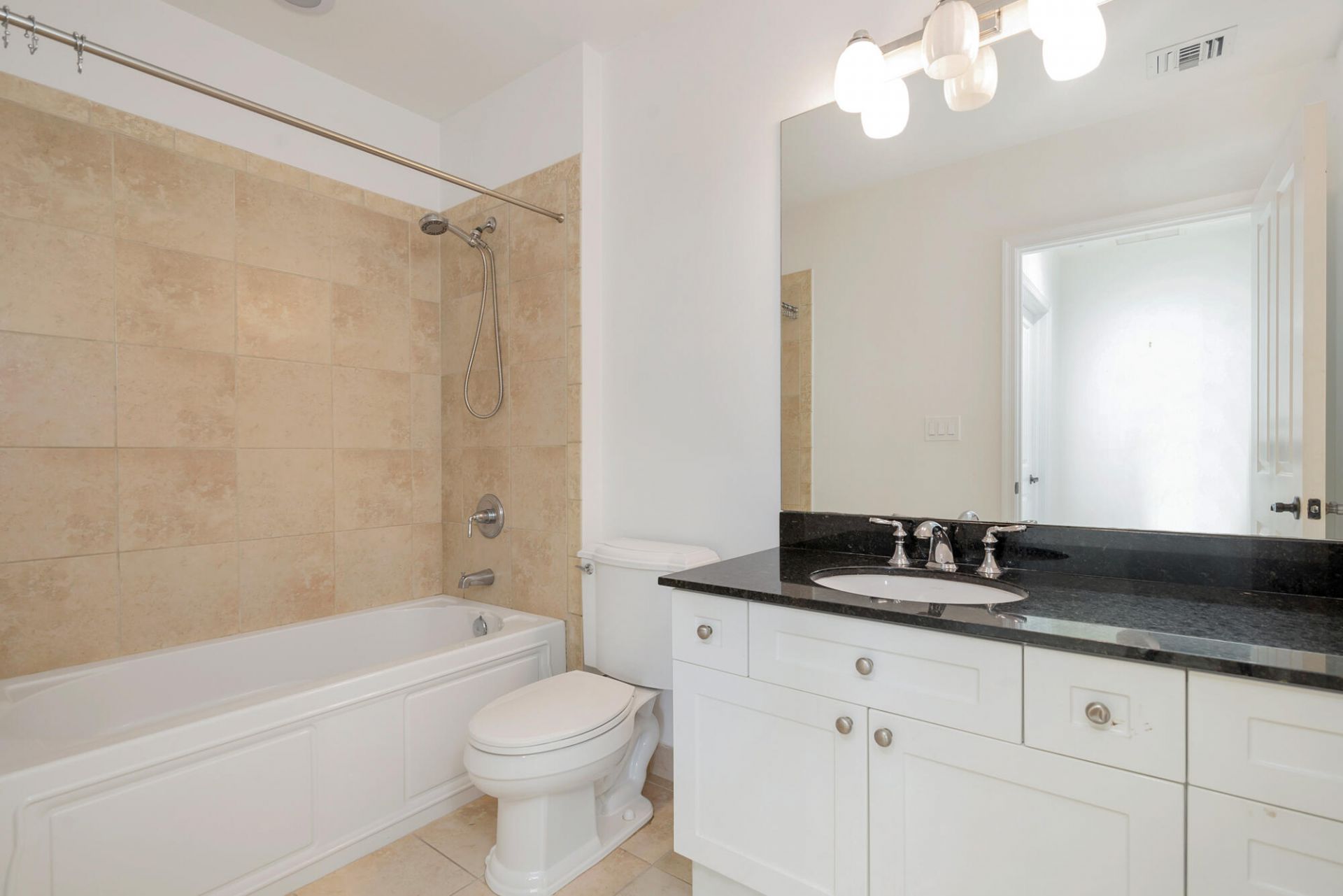 3960 N Flagler Drive, Unit 305, West Palm Beach, FL 33407 Photo