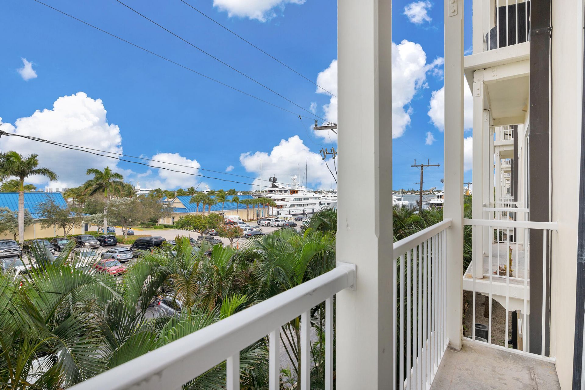 3960 N Flagler Drive, Unit 305, West Palm Beach, FL 33407 Photo