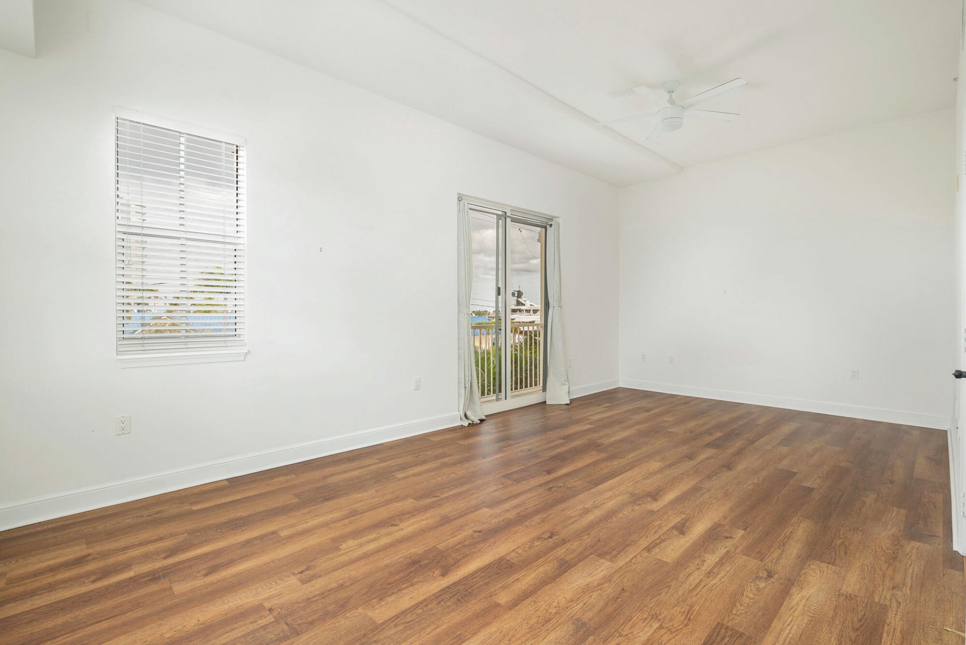 3960 N Flagler Drive, Unit 305, West Palm Beach, FL 33407 Photo