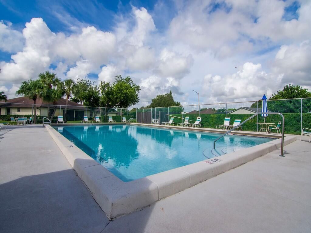 1607 Laurel Leaf Lane, Fort Pierce, FL 34950 Photo