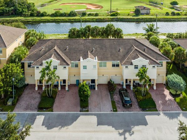 1802 Via Sofia, Boynton Beach, FL 33426