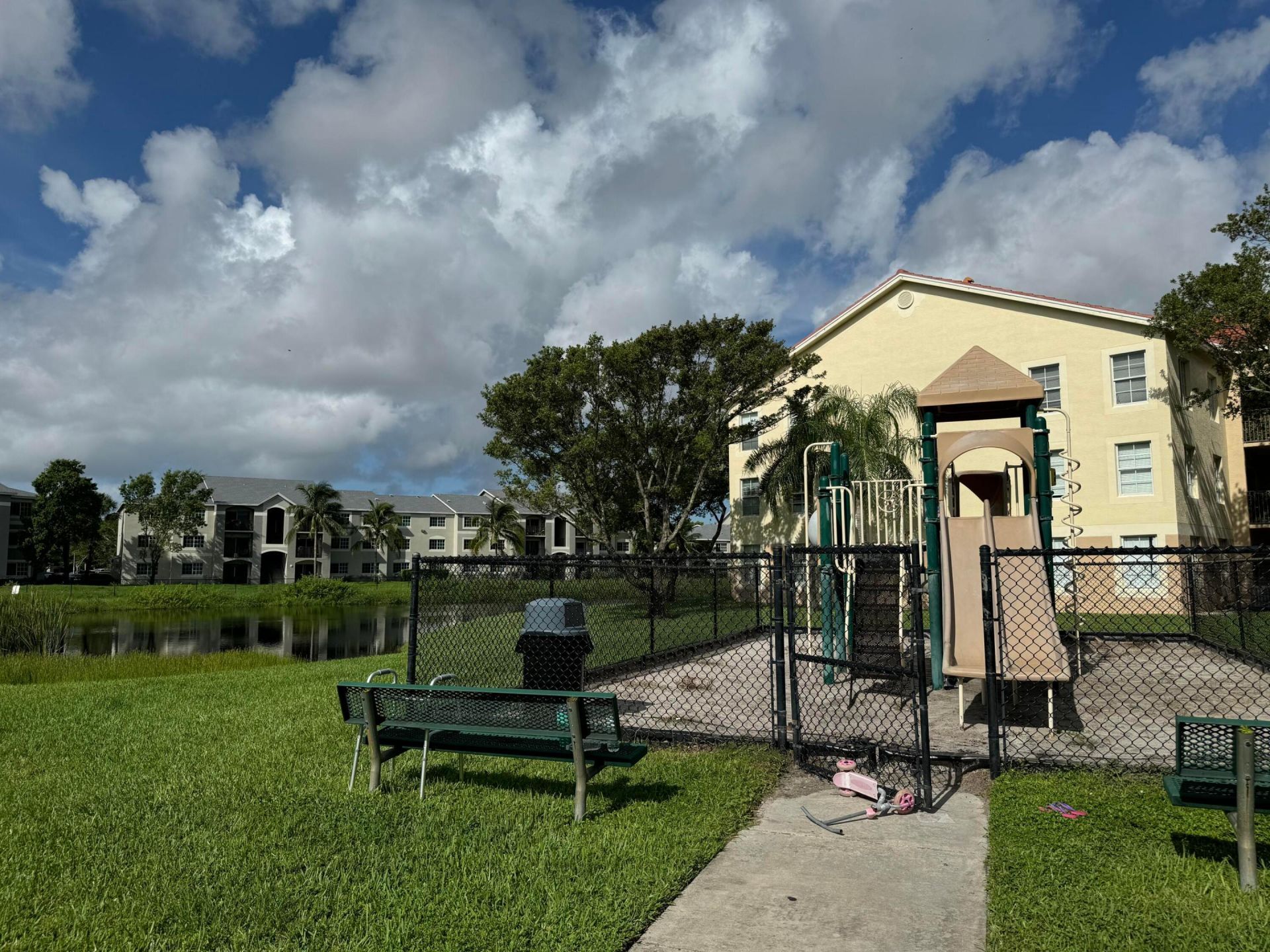 4151 San Marino Boulevard, Unit 308, West Palm Beach, FL 33409 Photo