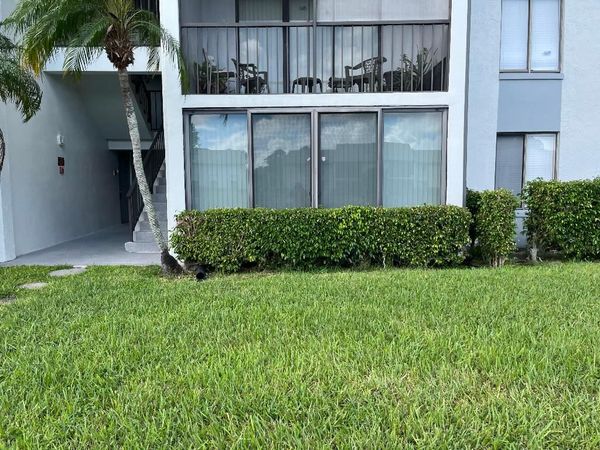 1012 Green Pine Boulevard, Unit B1, West Palm Beach, FL 33409