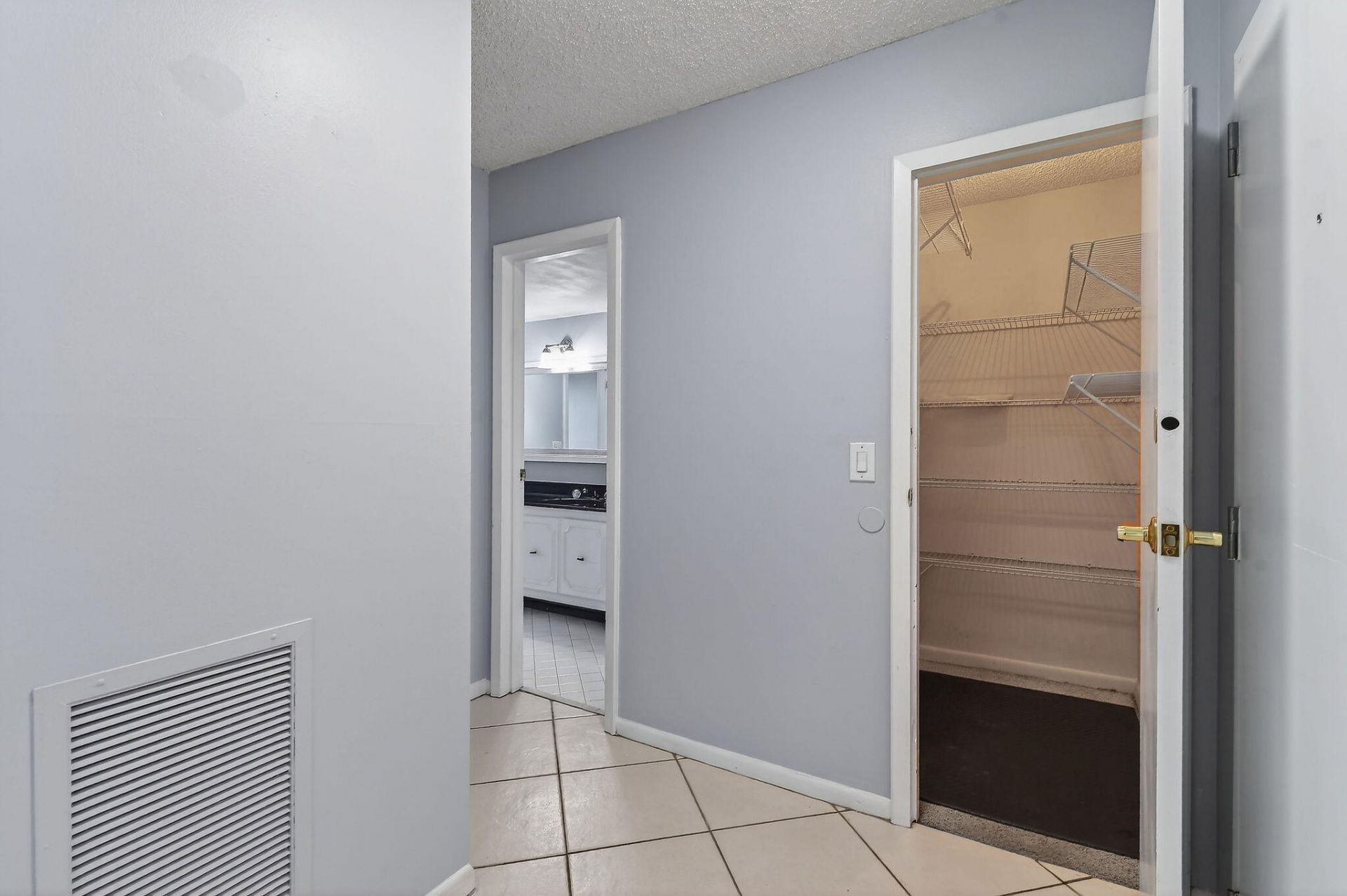 336 Golfview Road, Unit 408, North Palm Beach, FL 33408 Photo