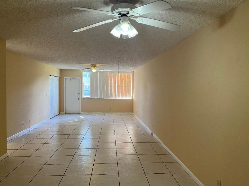 2885 SW 22nd Avenue, Unit 106, Delray Beach, FL 33445 Photo